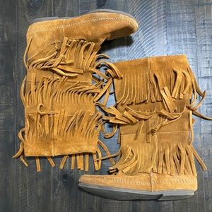 Minnetonka Fringe Boots